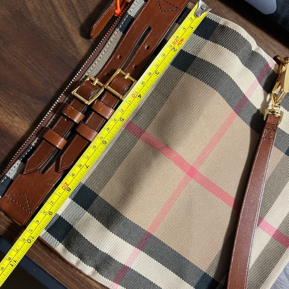 Burberry Plaid Clutch/Wristlet with Brown Leather Trim - Picture 13 of 16